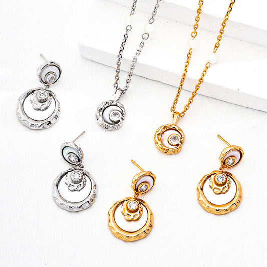 Jewelry set in both vintage gold and white silver tones — crafted from 925 silver with mother-of-pearl and zircon for everyday glow.